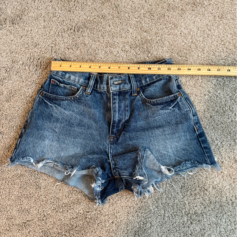 Women’s Marine Layer Denim Blue Shorts - Picture 3 of 8